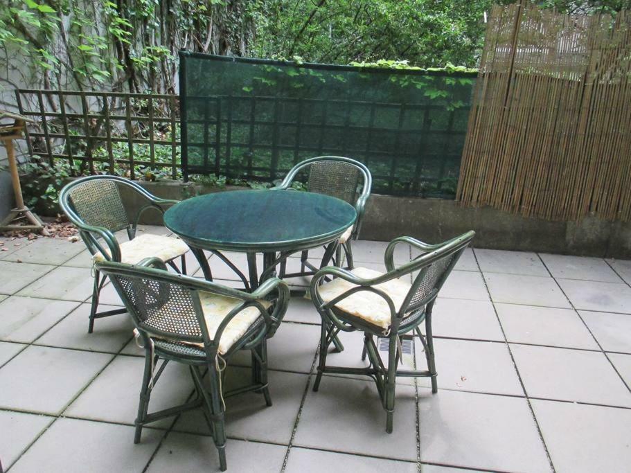 Relaxing Terrace Apartment In Lively Area Вена Экстерьер фото